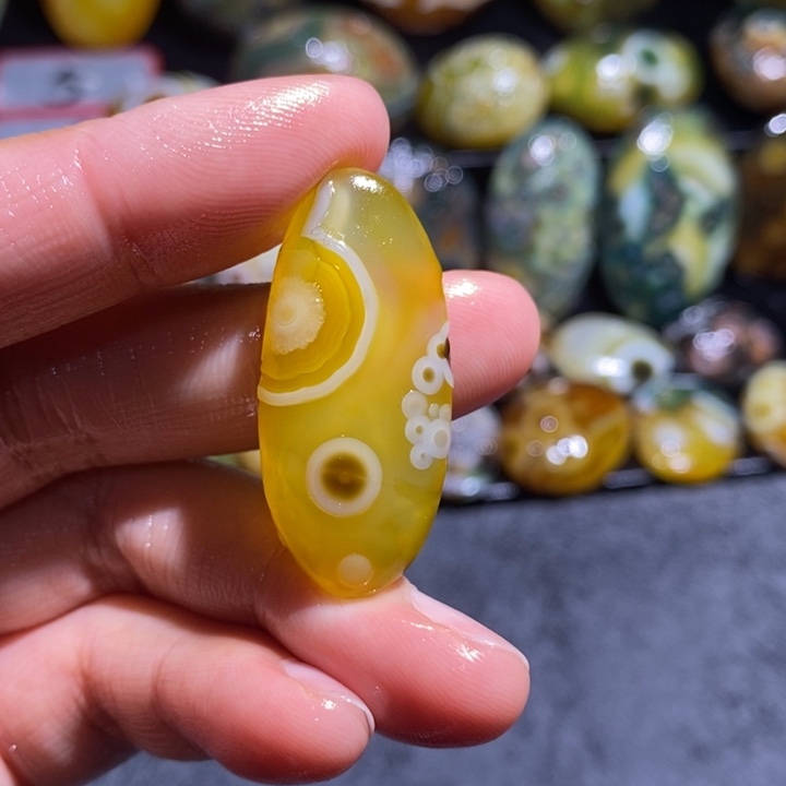 玛瑙/玉髓珠宝奇石未镶嵌