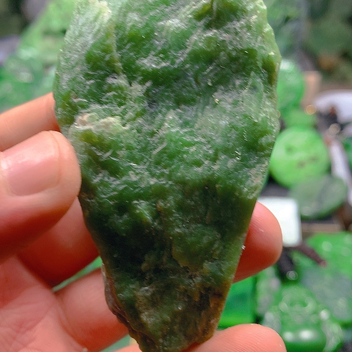 柴***本和田玉（碧玉）未镶嵌珠宝半成品