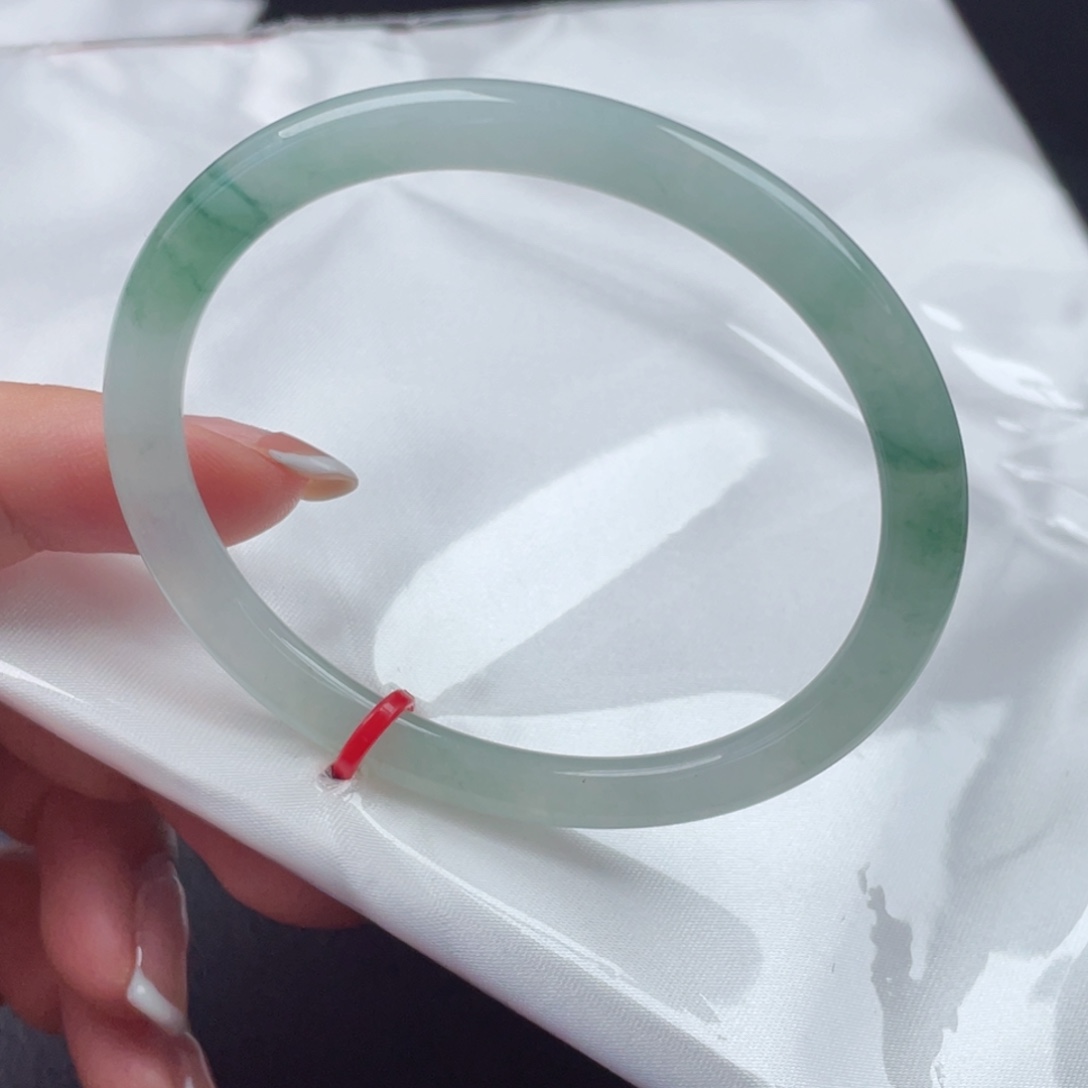 翡翠手镯未镶嵌55贵妃