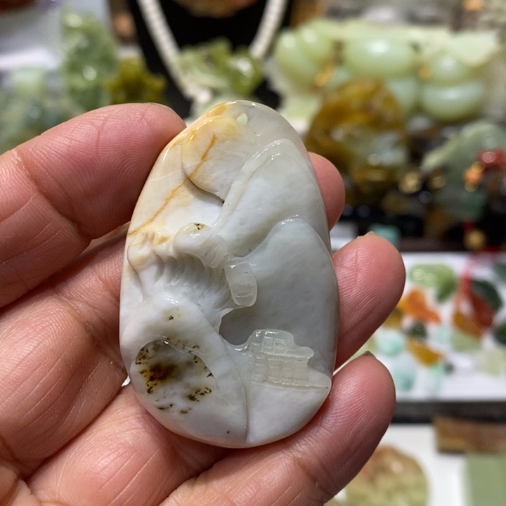 透闪石-蛇纹石玉未镶嵌挂坠