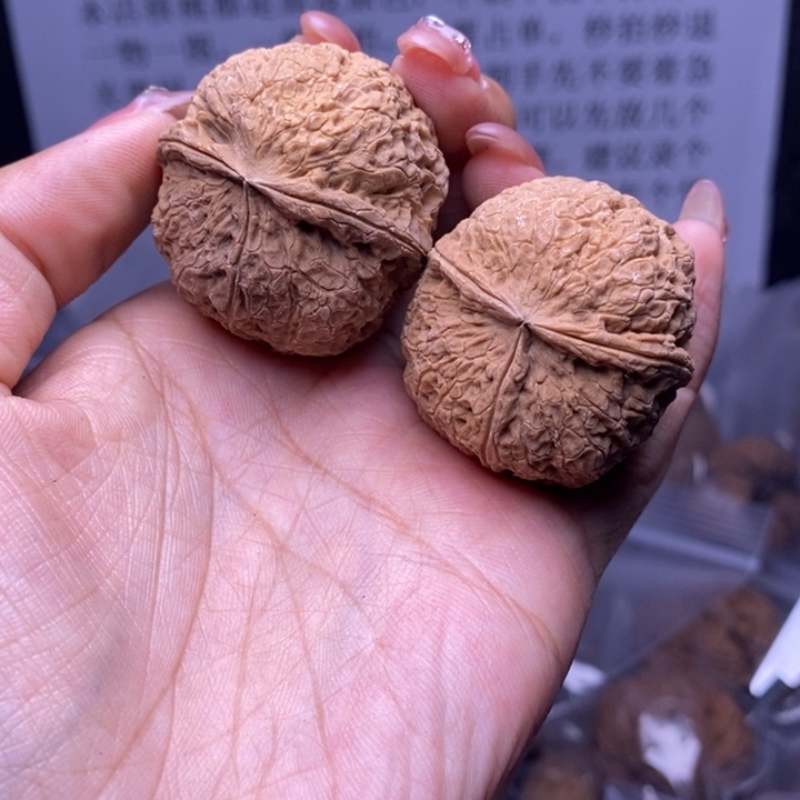 核桃云南野生铁核桃121号38mm