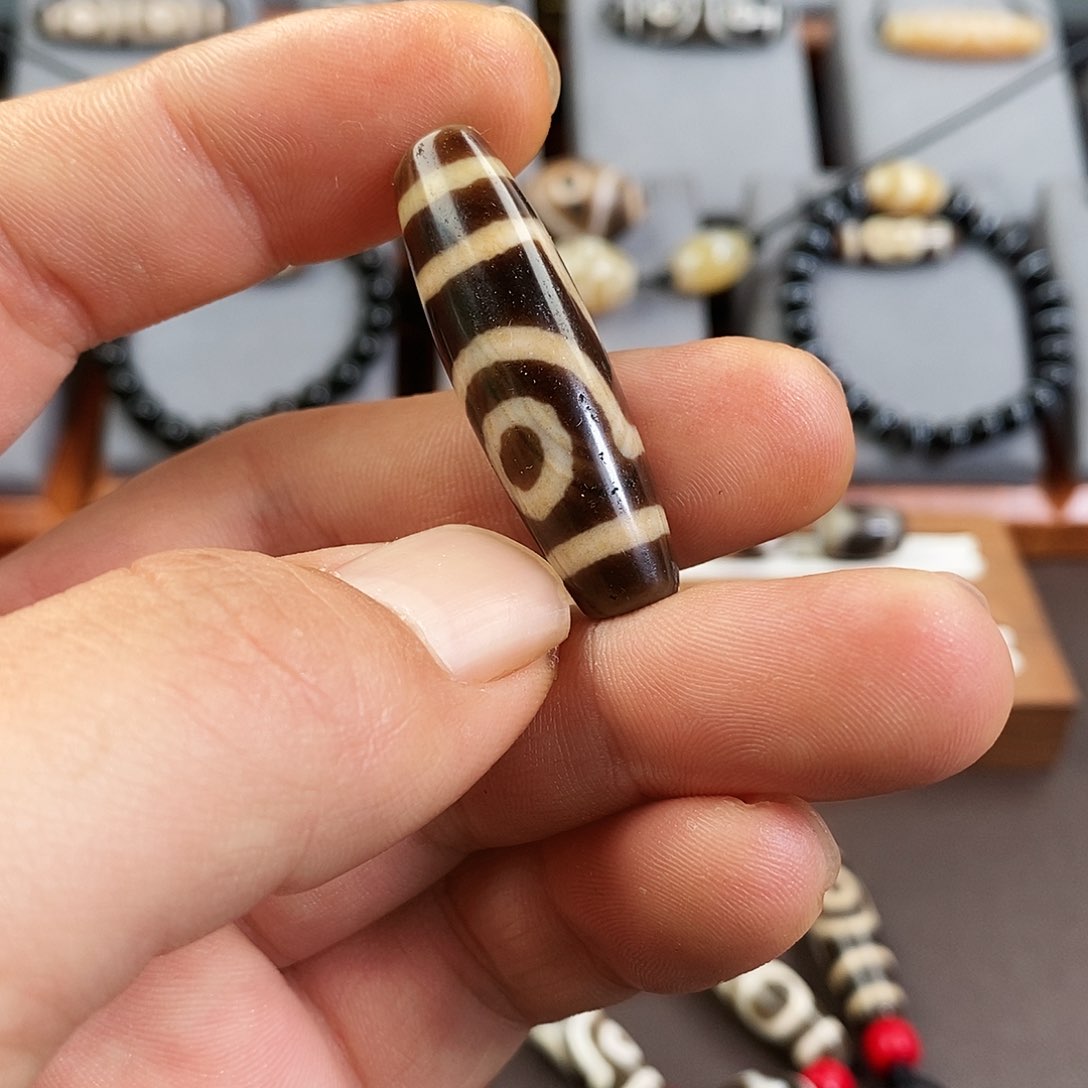 玛瑙/玉髓颈饰未镶嵌邓**宝