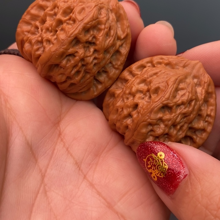 核桃佛肚37尺核桃