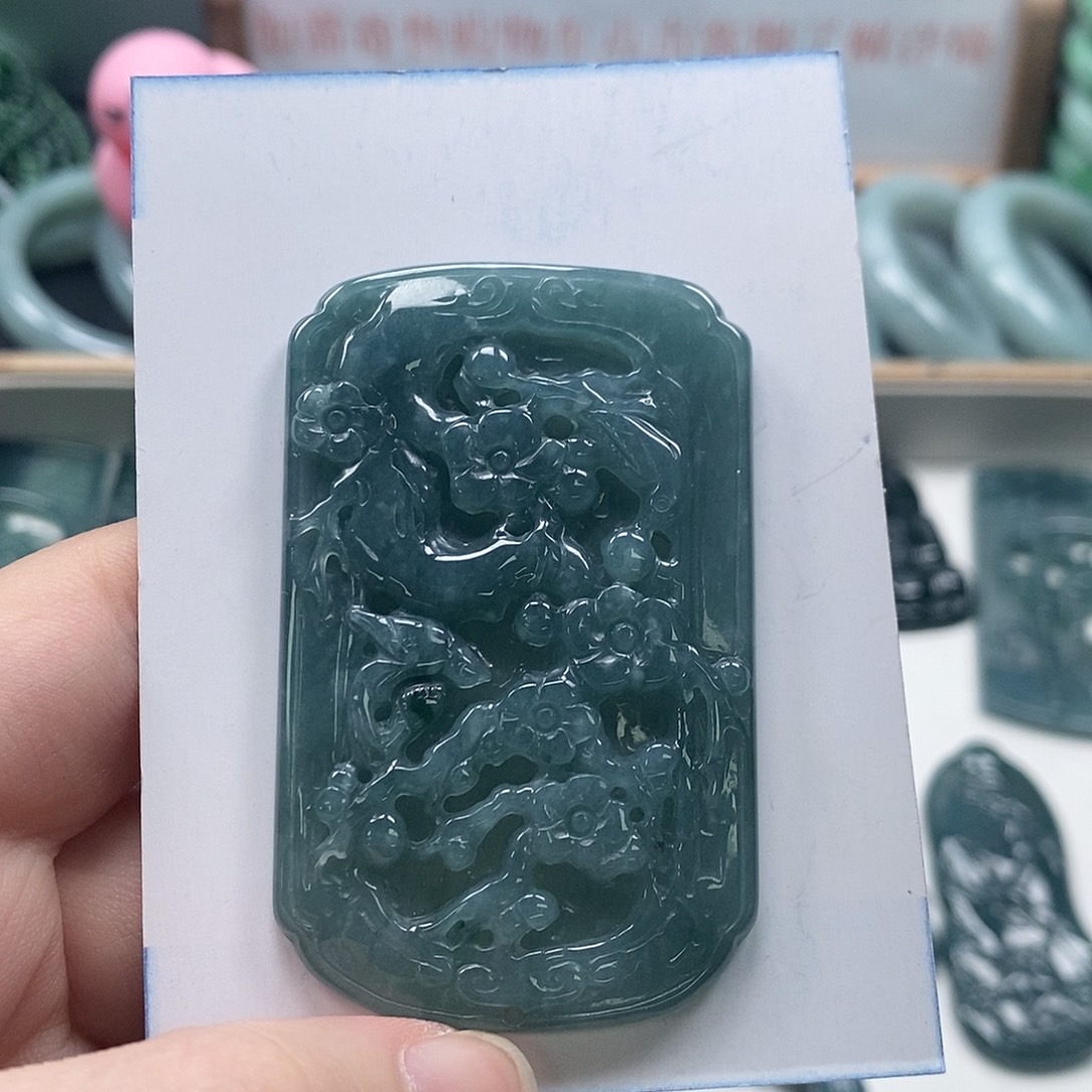 翡翠未镶嵌颈饰14 翡翠A货挂件
