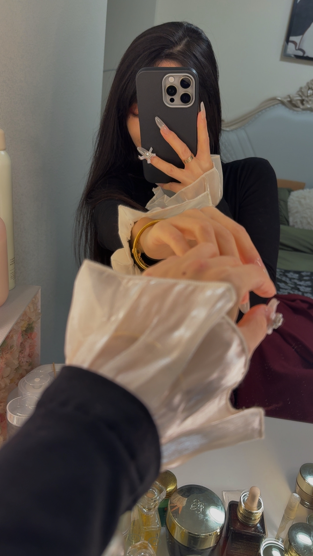 婷姐衣家定制秋冬法式荷叶袖拼接薄绒打底上衣00935