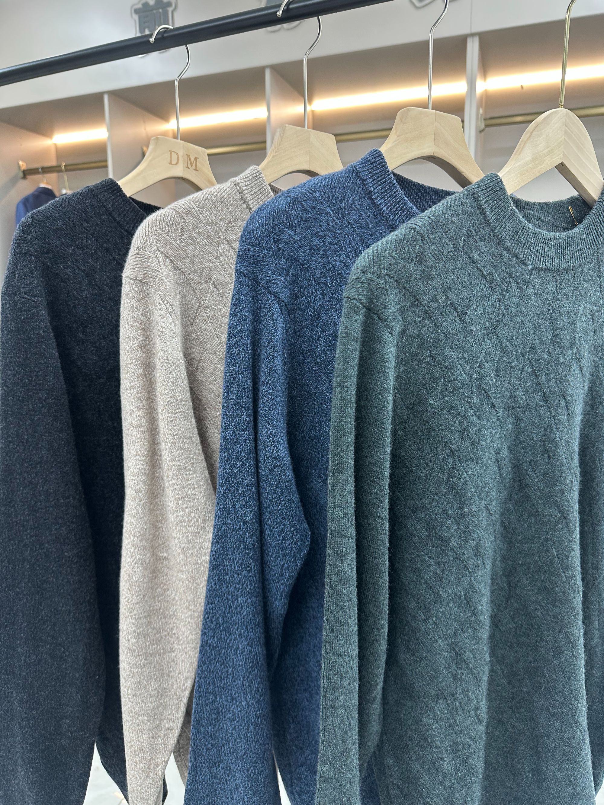 豆秋冬男士纯羊毛麻花纹毛衣09