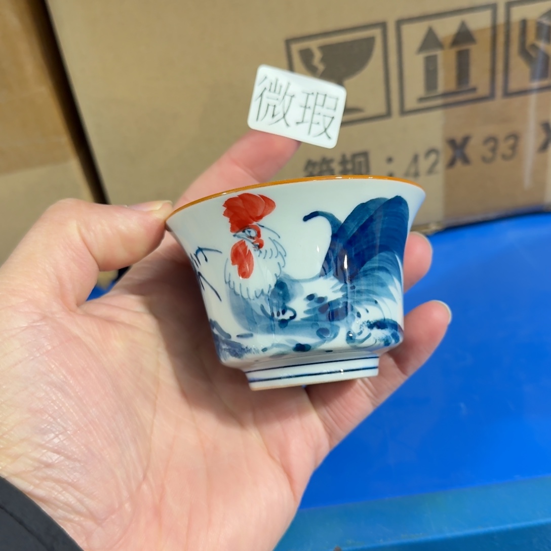 釉下手绘茶具微瑕