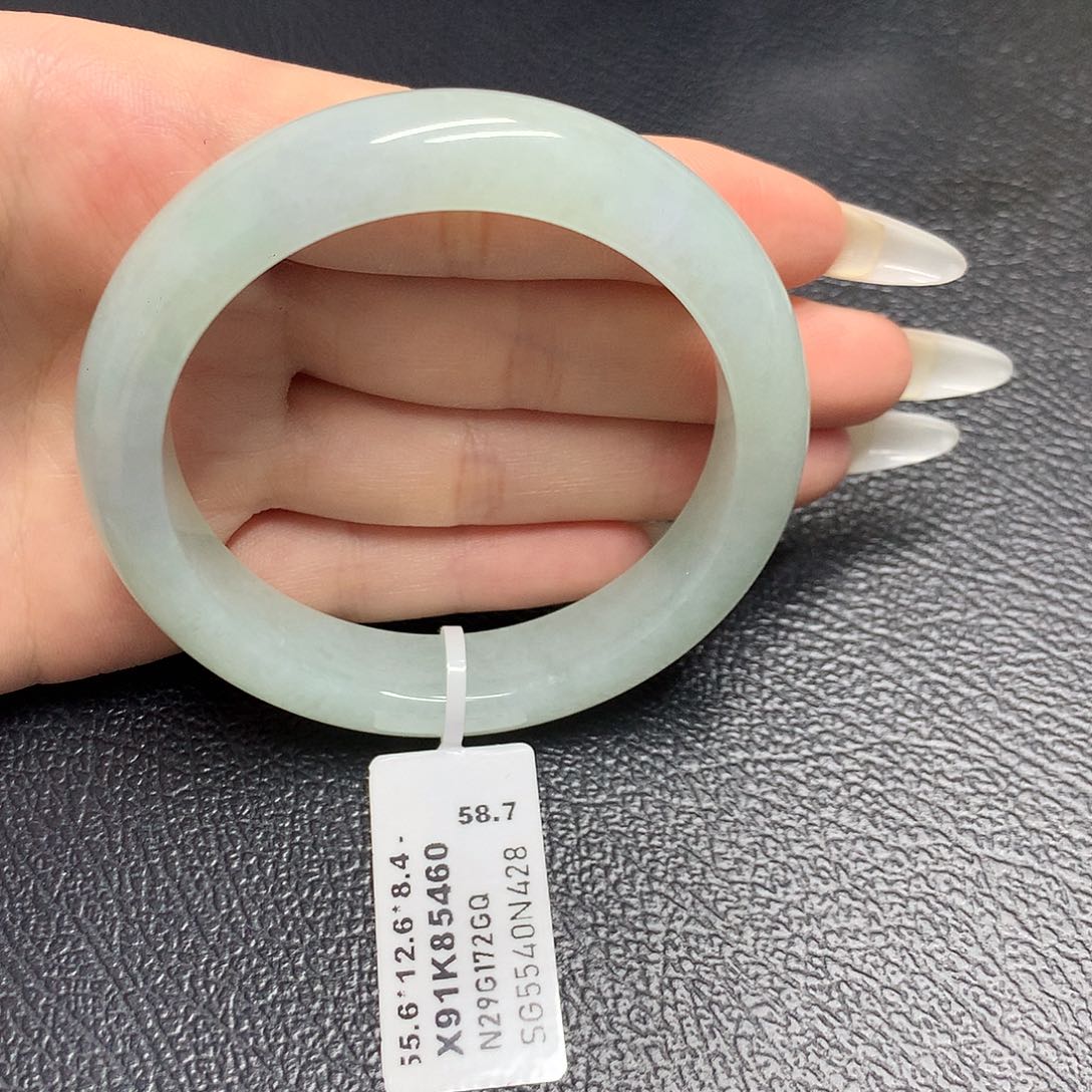 翡翠手镯未镶嵌天然缅甸A货翡翠