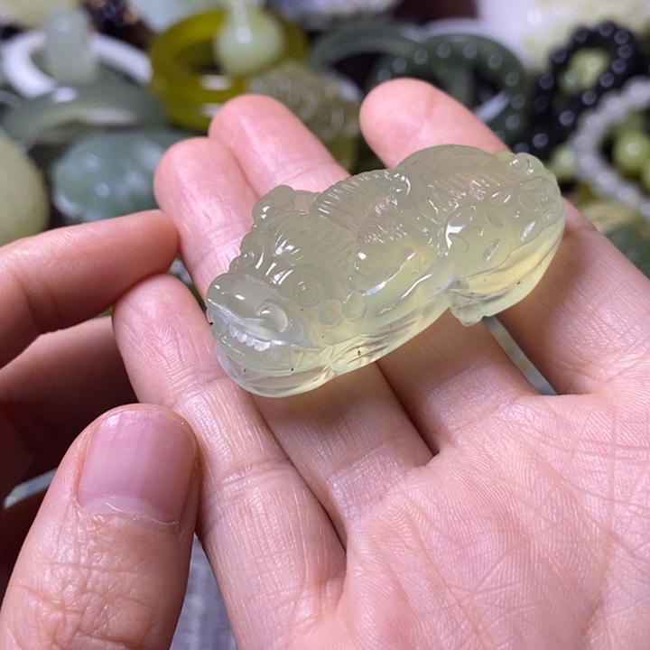 岫玉岫玉挂件未镶嵌