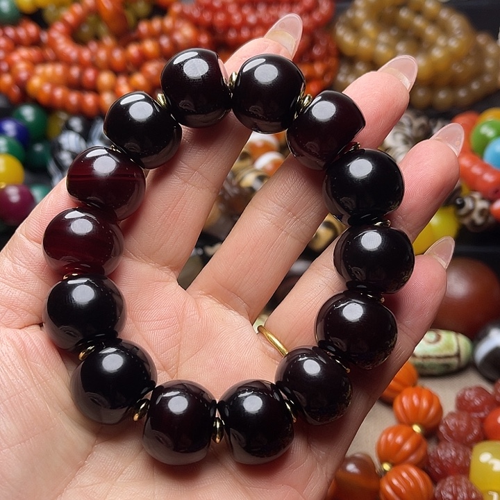 人***味玛瑙/玉髓未镶嵌手链