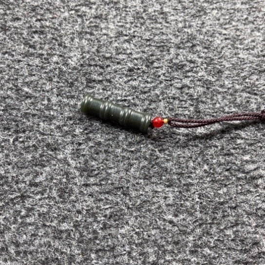 【闪购商品】和田玉颈饰未镶嵌为**敬