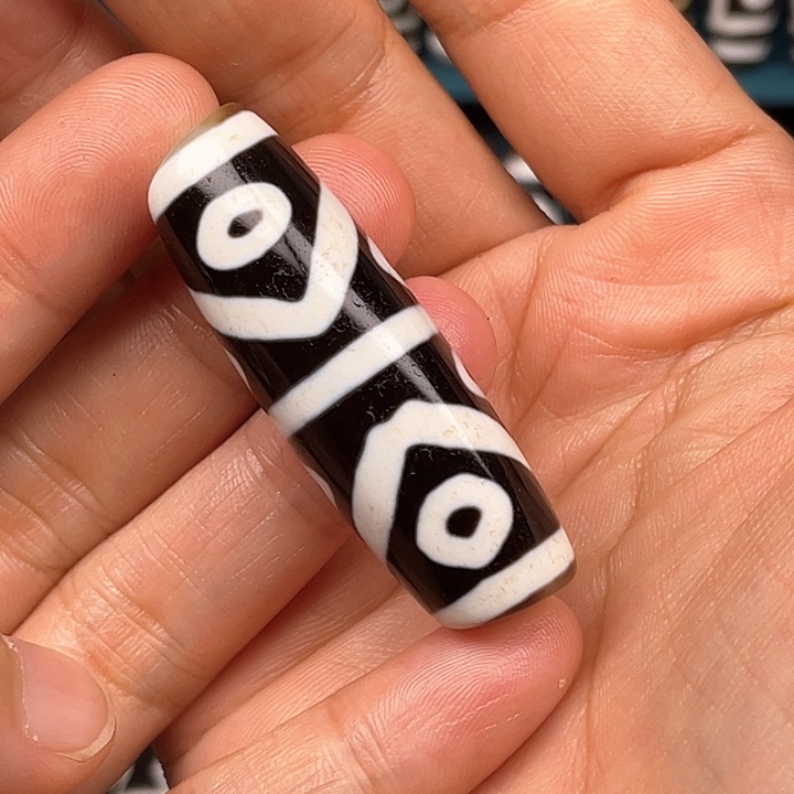 L***1玛瑙/玉髓颈饰未镶嵌