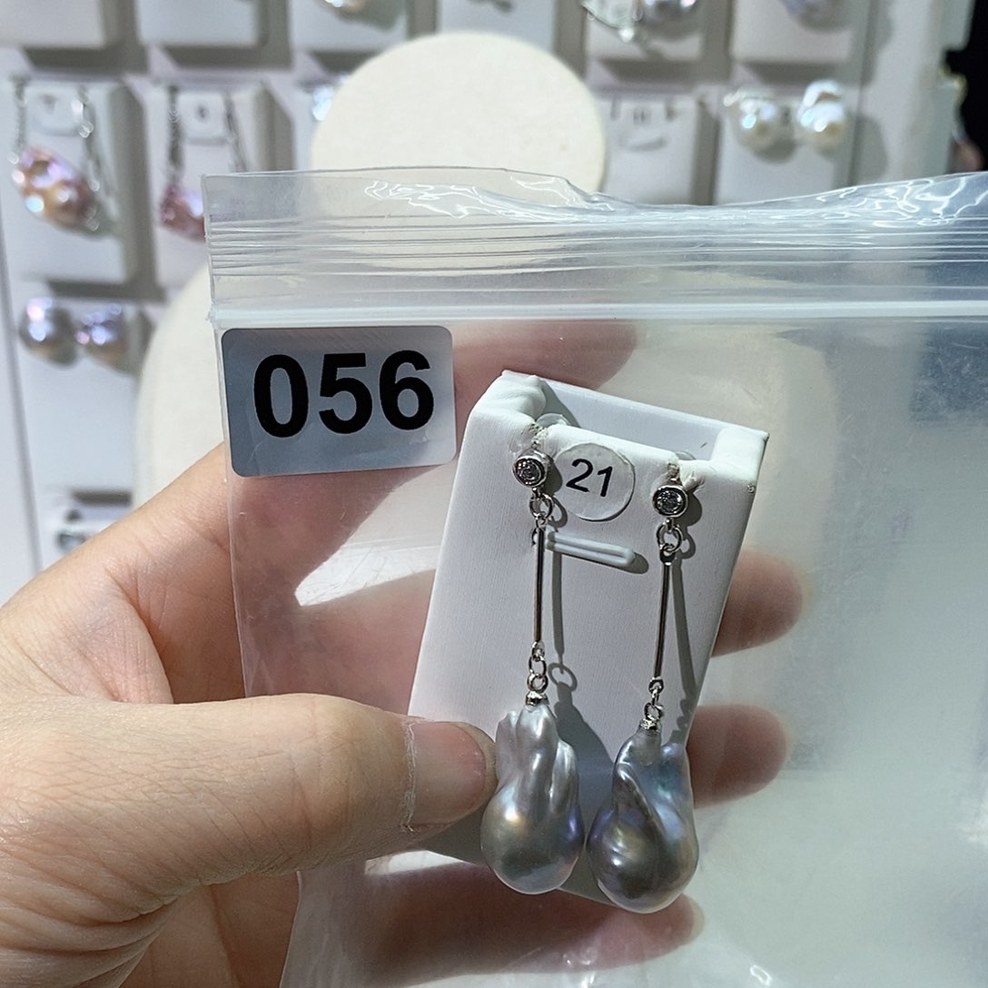 淡水珍珠合金颈饰