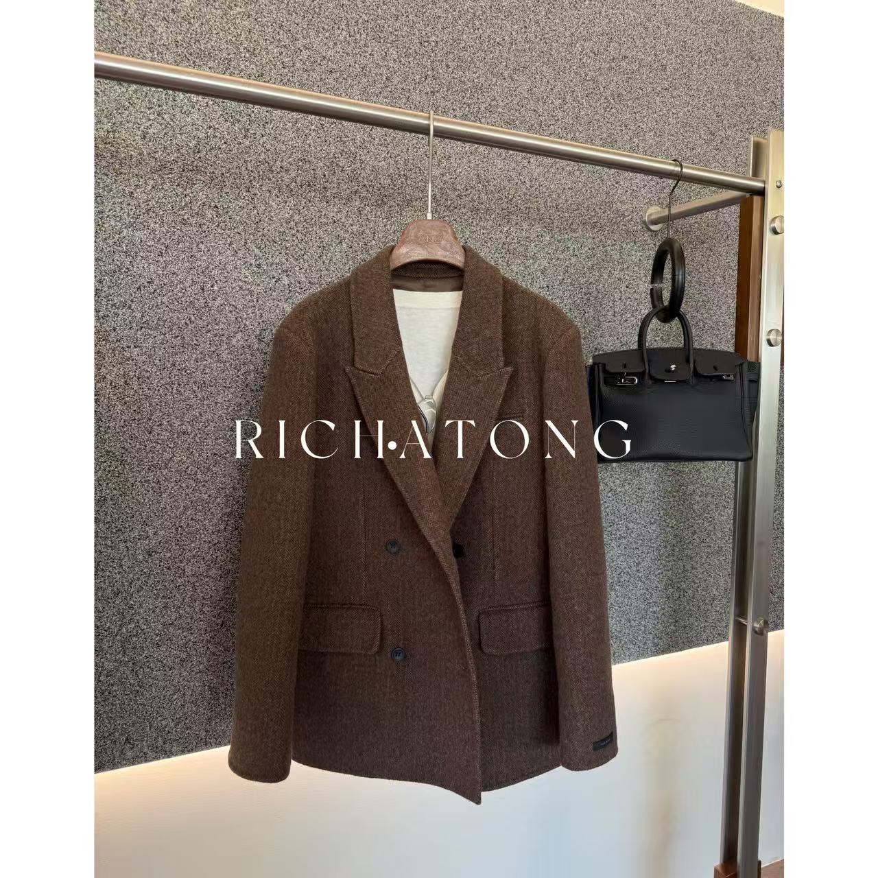 Rich Atong-【复古基因】-2025 中古wool羊毛人字纹外套0901-01