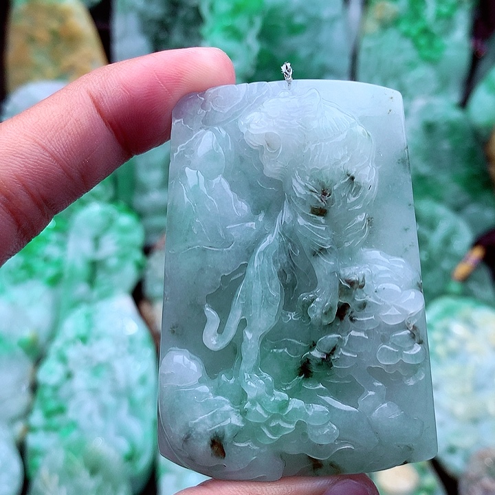 翡翠吊坠(不含链)未镶嵌