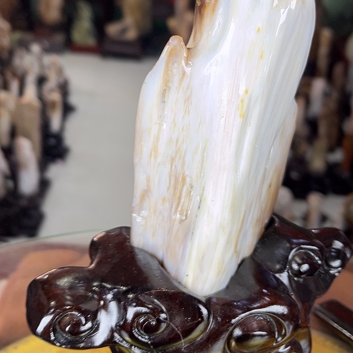 硅化玉未镶嵌珠宝半成品