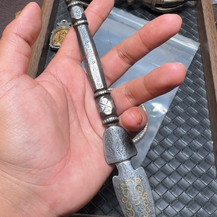 藏传铜金铜锁骨吊坠