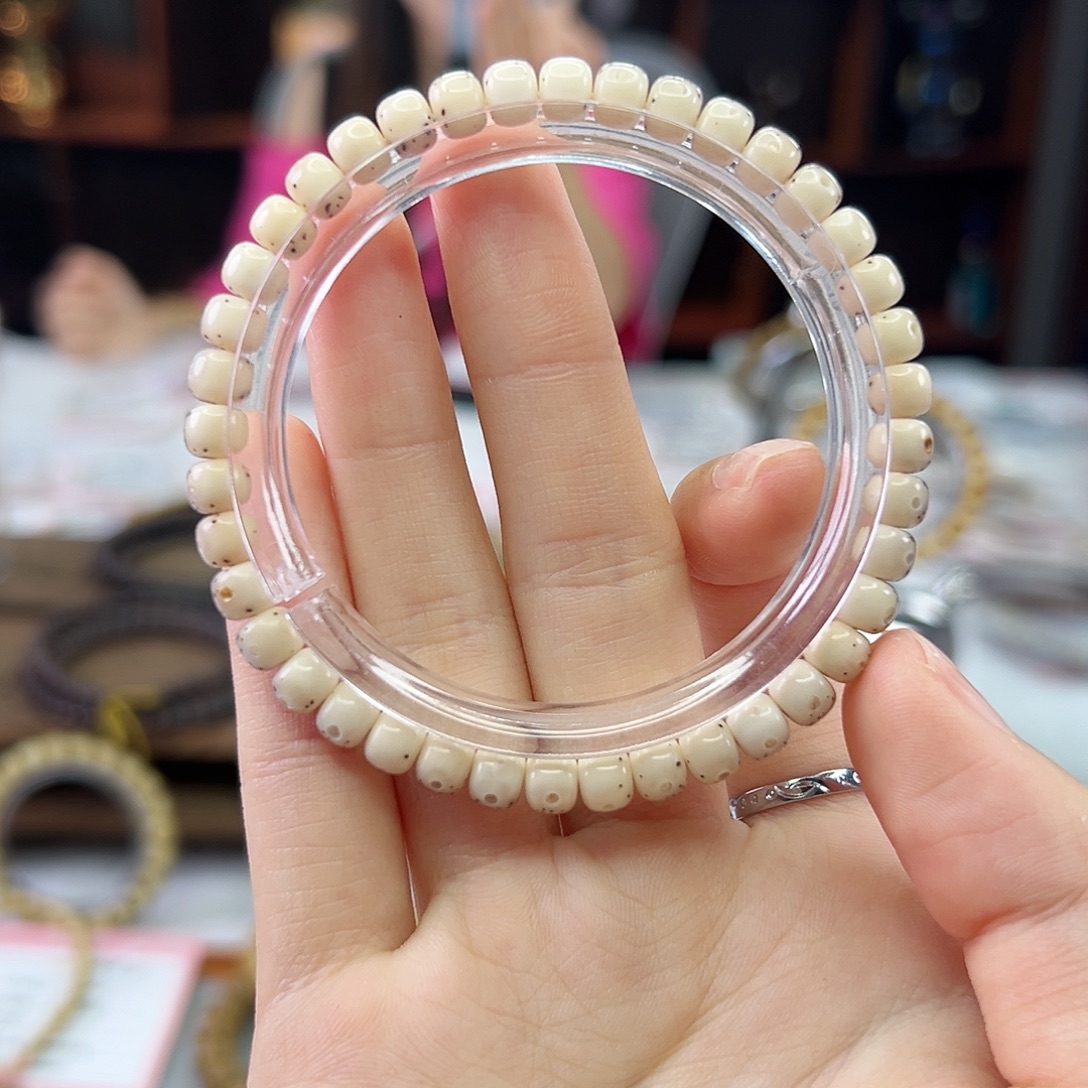 吊坠星月菩提Ll.6x5超大留白 粉冰针尖星