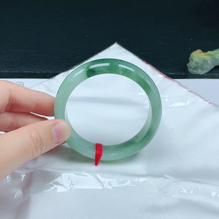 【闪购商品】翡翠手镯未镶嵌天然翡翠手镯