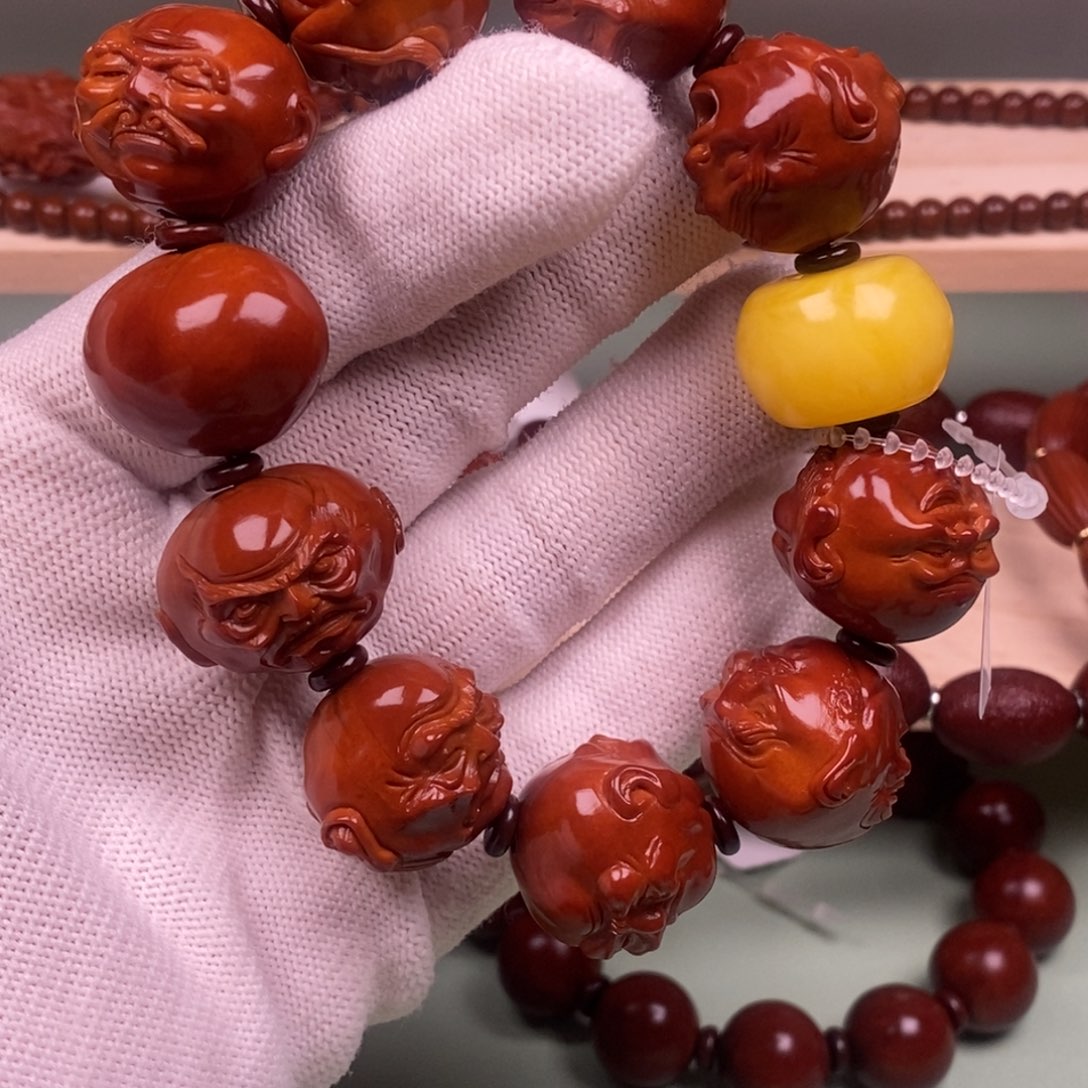 8***8大叶紫檀（黑酸枝木类）橄榄核回血直播间