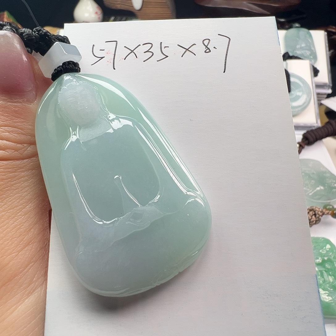 翡翠颈饰未镶嵌J*i缅甸翡翠