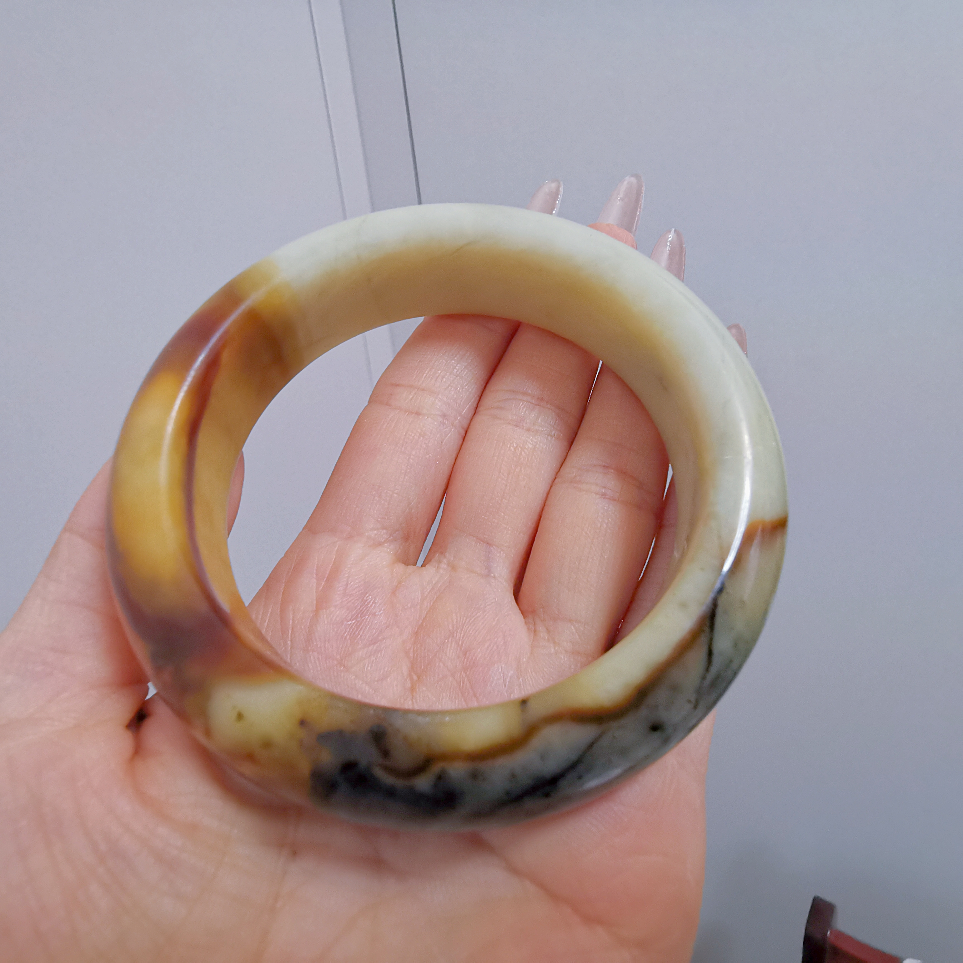 天然岫玉 58+圈口 玉石王精品血管红三色可盘养 42 （默认微瑕）