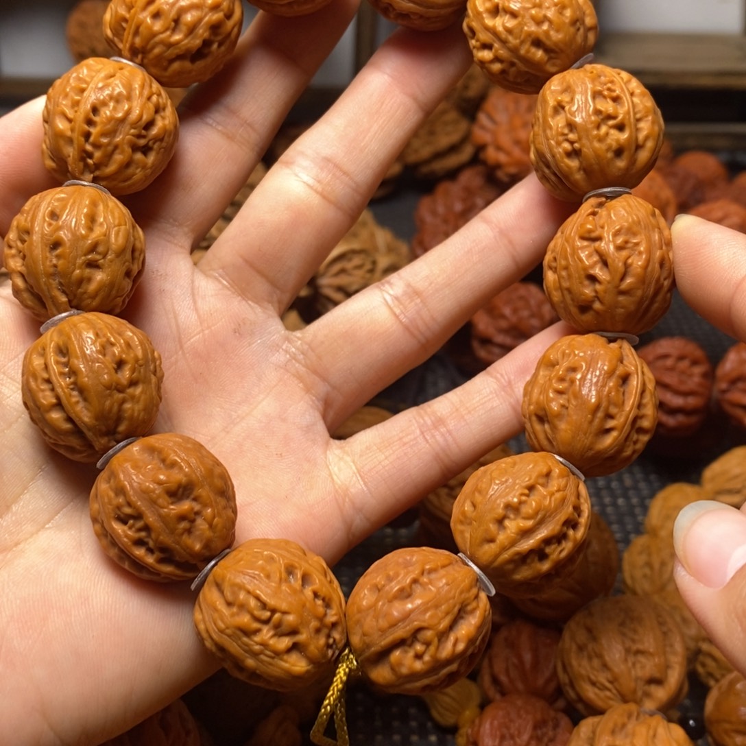 D***手串文玩核桃粗筋手串
