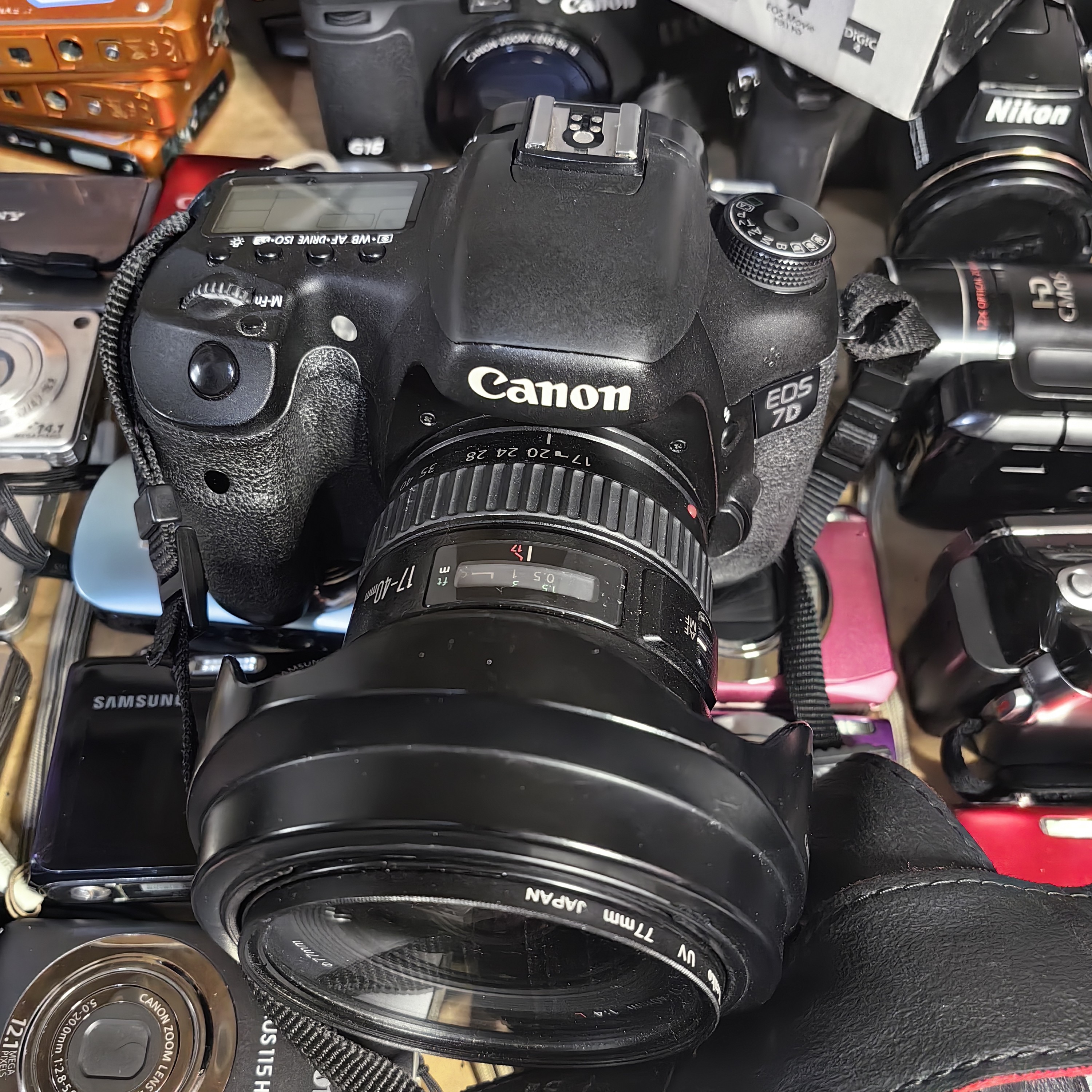 9新 Canon/佳能 佳能eos7d带17-40红圈镜头，功能全好
