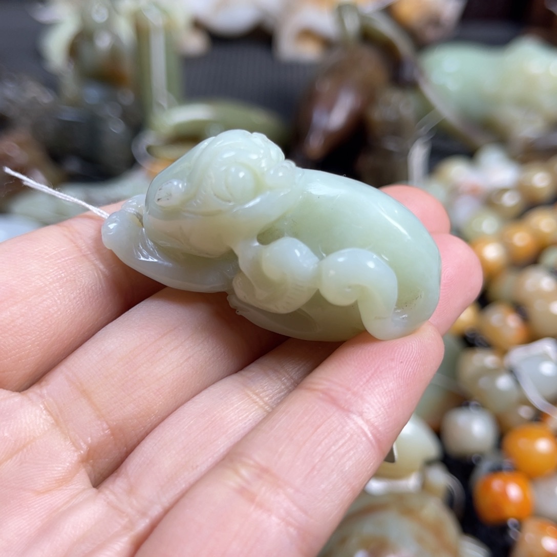 和田玉挂件未镶嵌