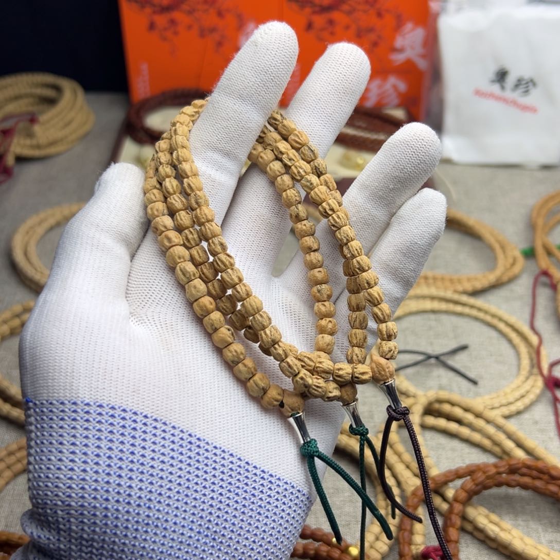 柏香籽/百香籽吊坠福利手持带塔，不是精品，介意别拍