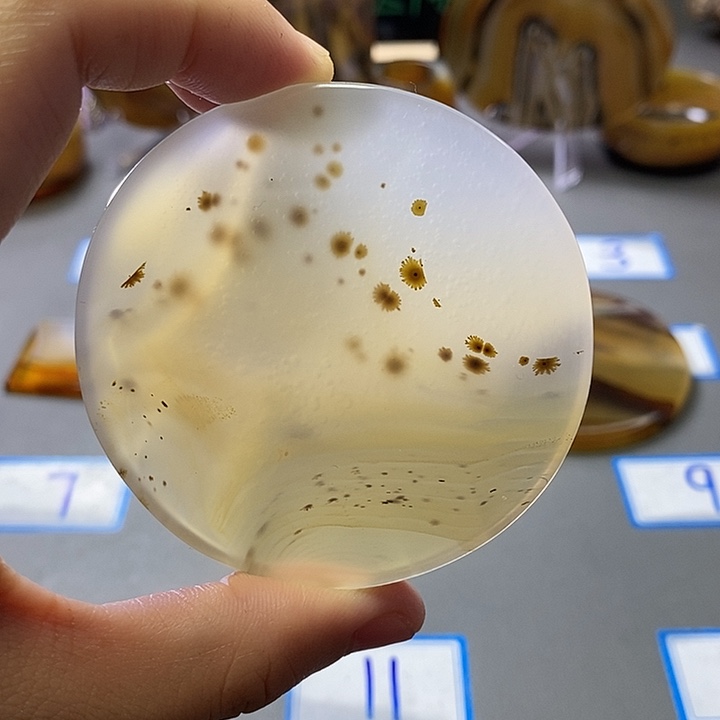 玛瑙/玉髓未镶嵌珠宝半成品126