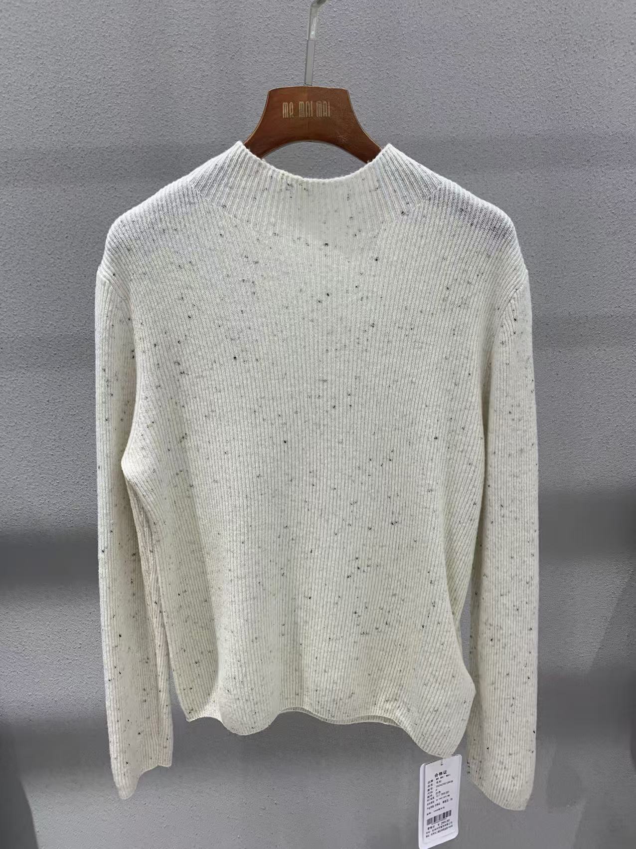 常规套头保暖毛针织衫高领针织衫轻奢镂空女装百搭秋冬上衣