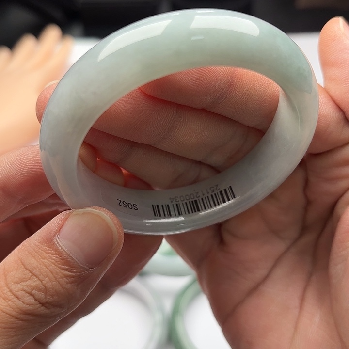 翡翠未镶嵌手镯5355 x9 87