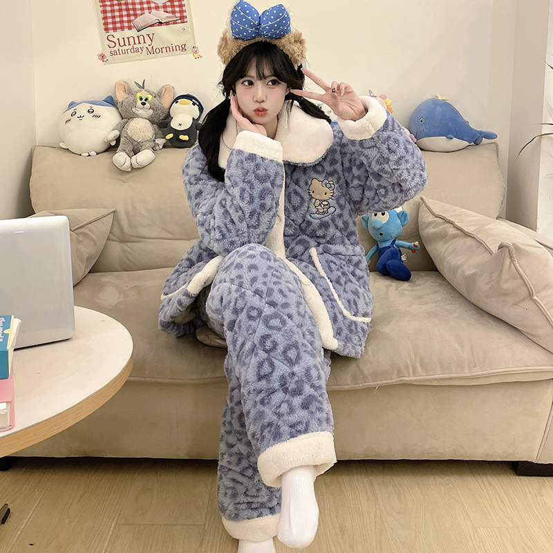 珊瑚绒三层夹棉睡衣女士秋冬季加绒保暖豹纹可外穿家居服保暖套装
