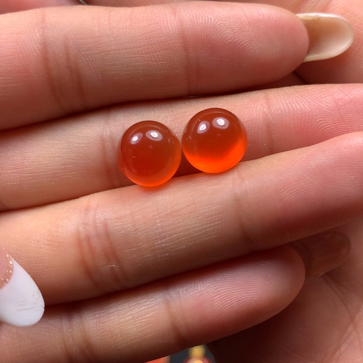 未镶嵌耳钉面南红玛瑙