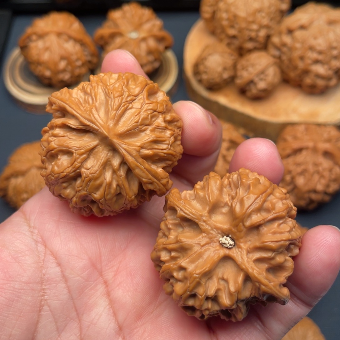 M****文玩核桃把件全品无修43苹果园