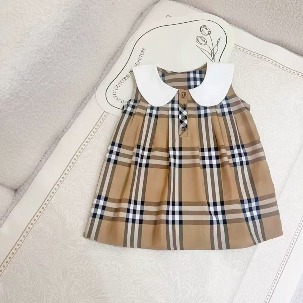高定款！卡其格子裙女童夏季时髦学院风连衣裙