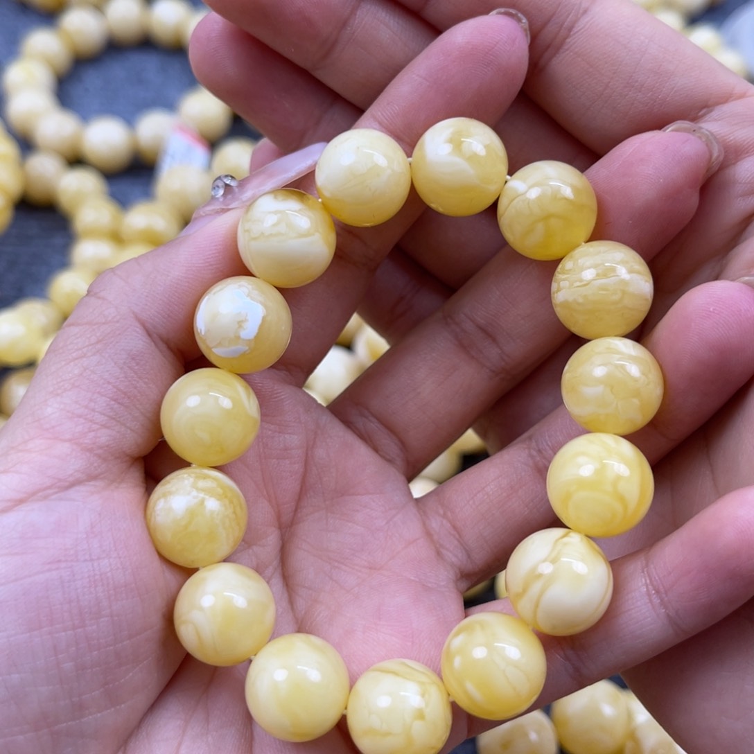 琥珀裸石未镶嵌尺寸13.2