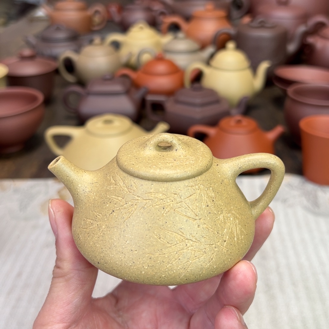 紫砂茶壶墨绿泥子冶100毫升，手工刻