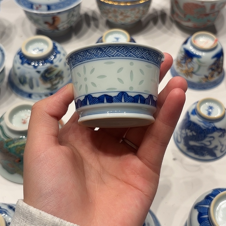 景德镇陶瓷杯子的