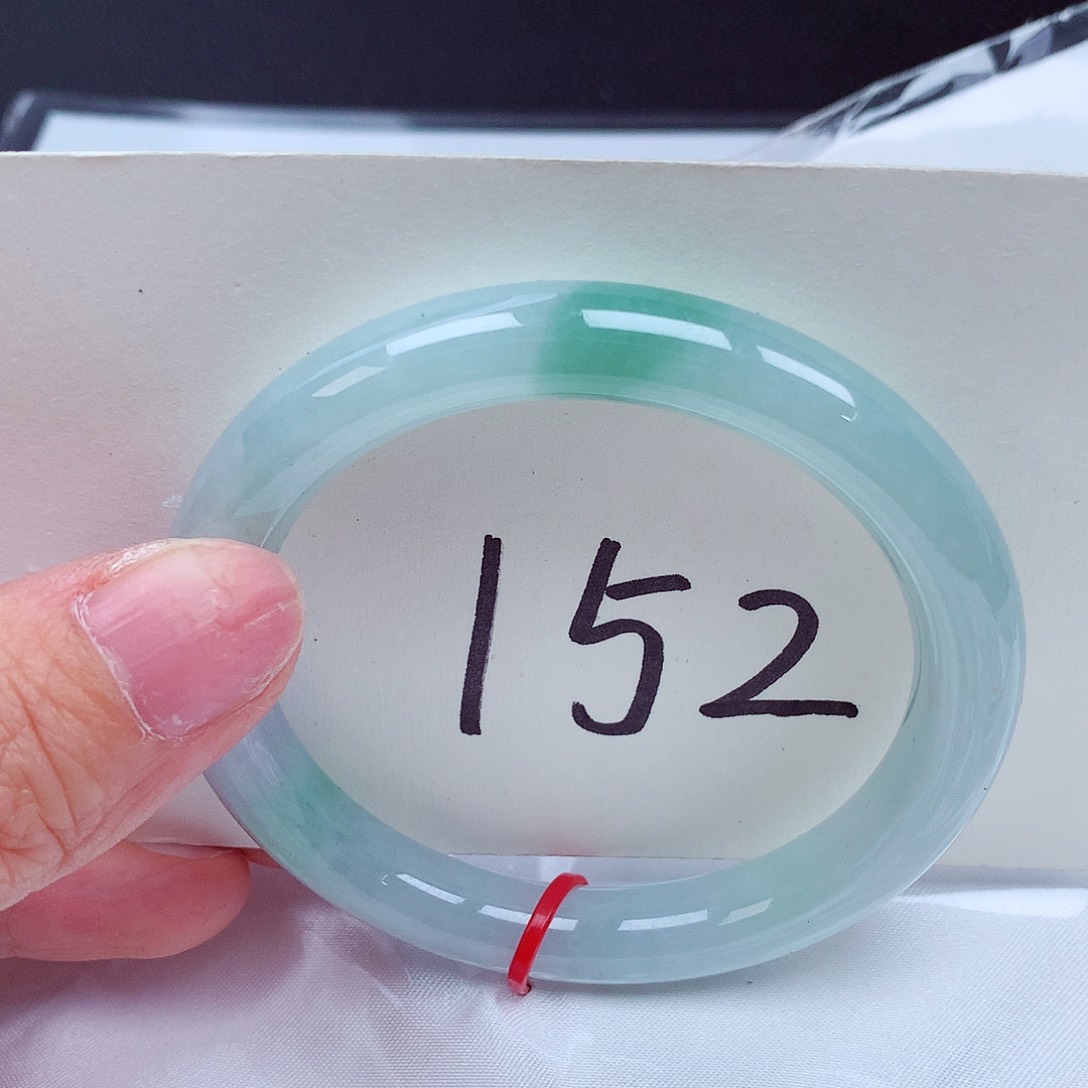 翡翠未镶嵌手镯翡翠