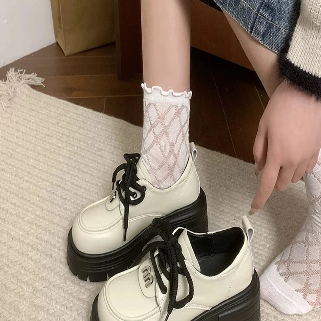 832新款春季女鞋厚底2025年爆款休闲时尚百搭英伦风乐福鞋