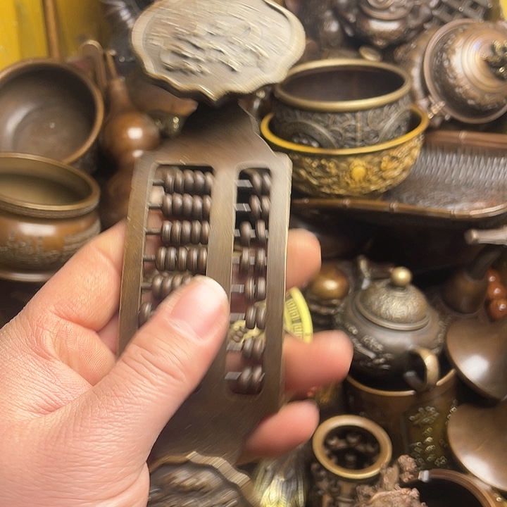 诚信经营铜器摆件