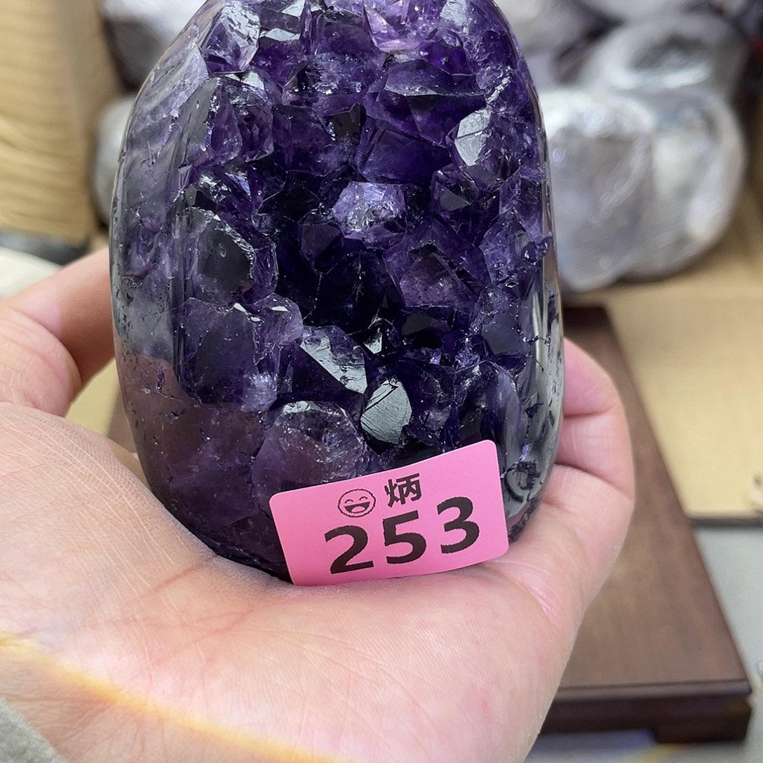 水晶大型摆件（非配饰）未镶嵌