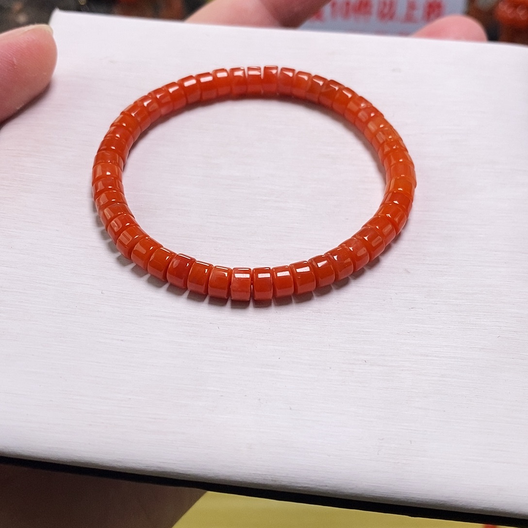 南红玛瑙未镶嵌手链