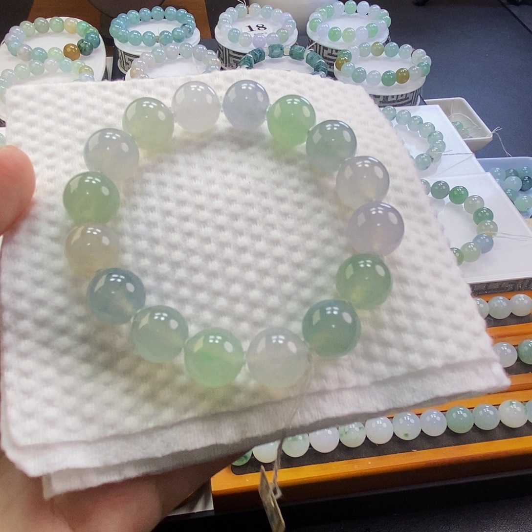 定制翡翠未镶嵌翡翠卡12