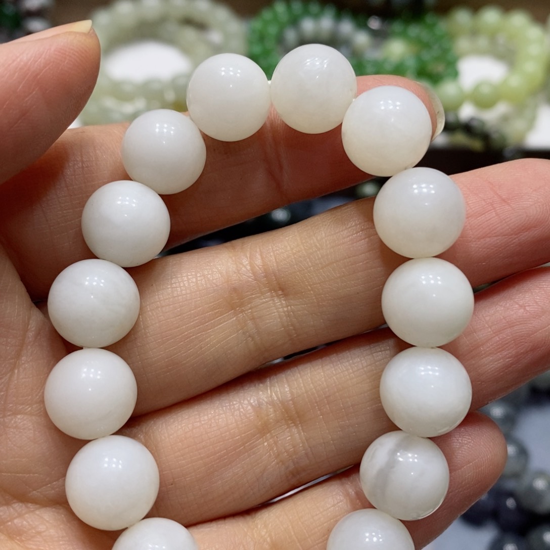 和田玉手链未镶嵌