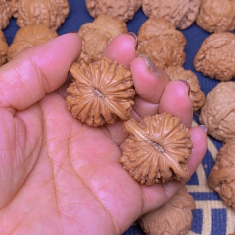 【闪购商品】文玩核桃吊坠九***?四座楼39