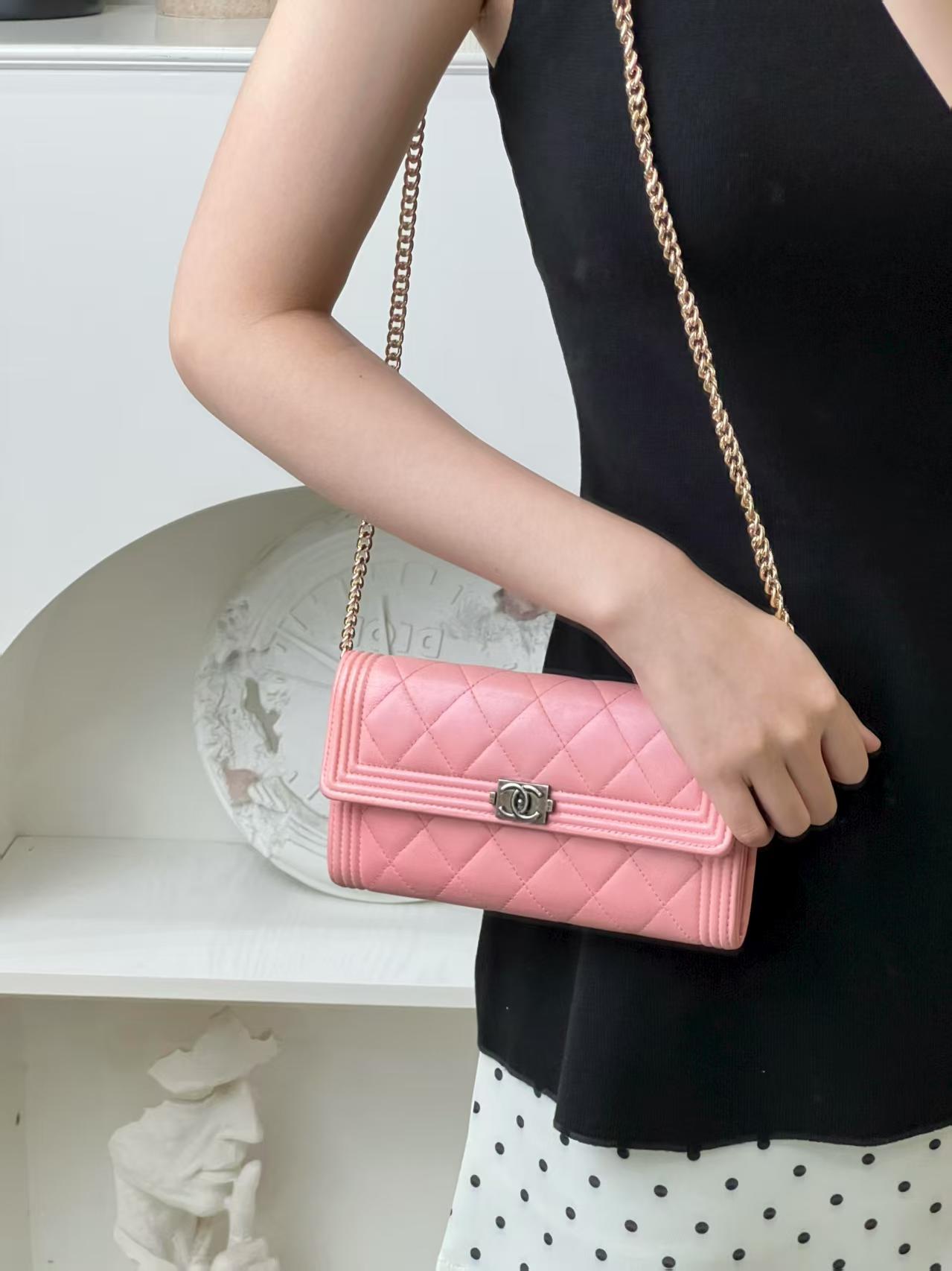 95新 Chanel/香奈儿 香奈儿 leboy钱包粉色/优品