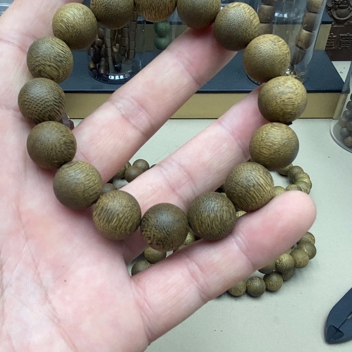 沉香碎屑沉香越南芽庄野生白奇1.4